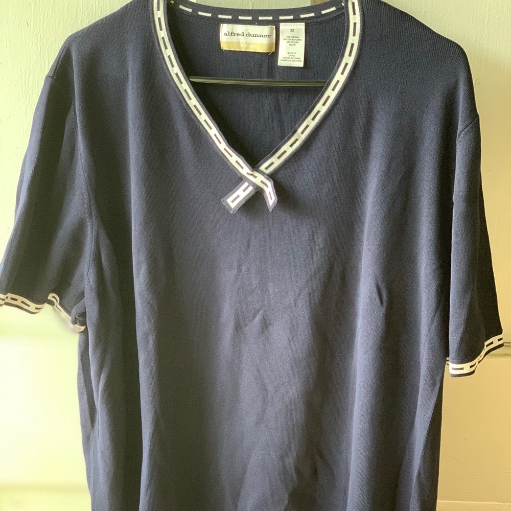 ALFRED DUNNER: top